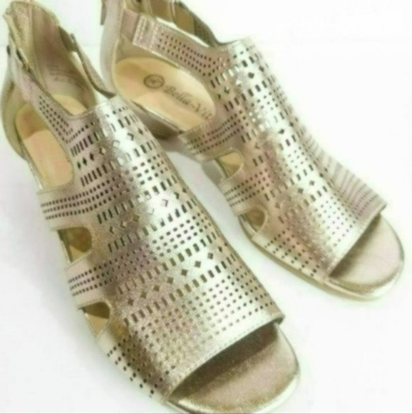 Bella Vita Quinby Chop Out Wedge Sandals 8 - Picture 6 of 7